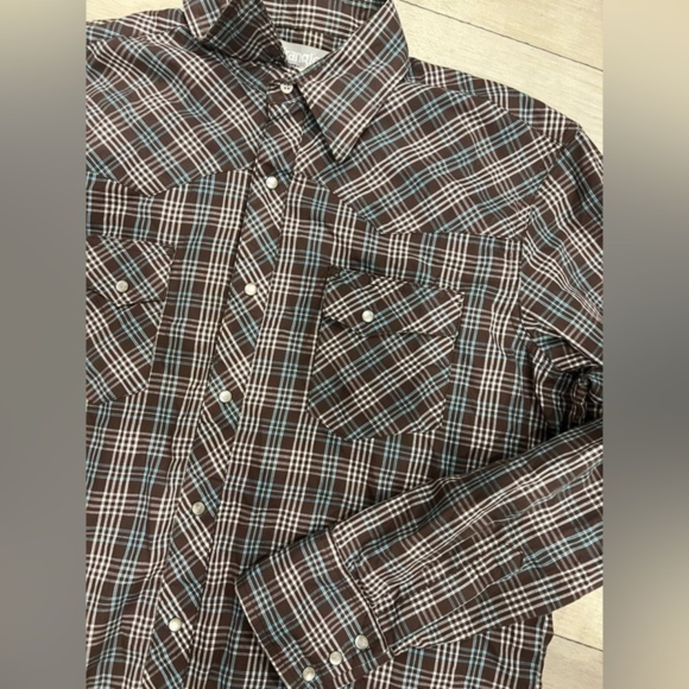 Wrangler‎ button down - Picture 2 of 6